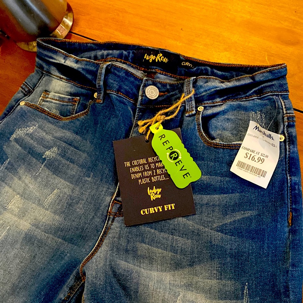 Brand new never warn pants